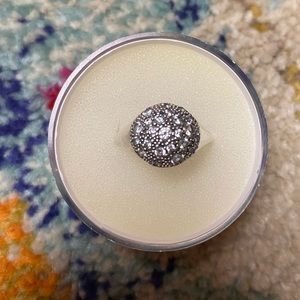 Pandora Ring